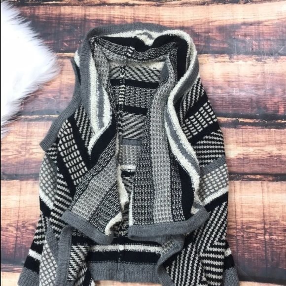 RELISTED A.N.A. Sweater Vest -Black White Striped - Picture 2 of 6